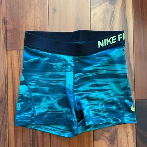 Nike Pro Shorts Blue